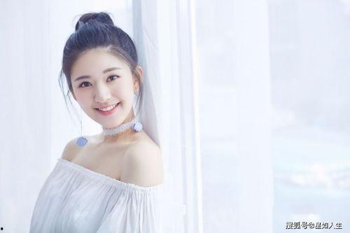 圈内爆料赵露思异性缘,神秘恋情引热议 第2张 圈内爆料赵露思异性缘,神秘恋情引热议 第2张